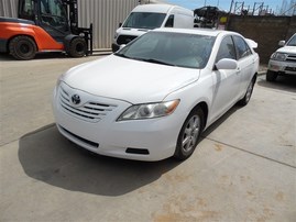 2007 TOYOTA CAMRY LE WHITE 2.4 AT Z20054